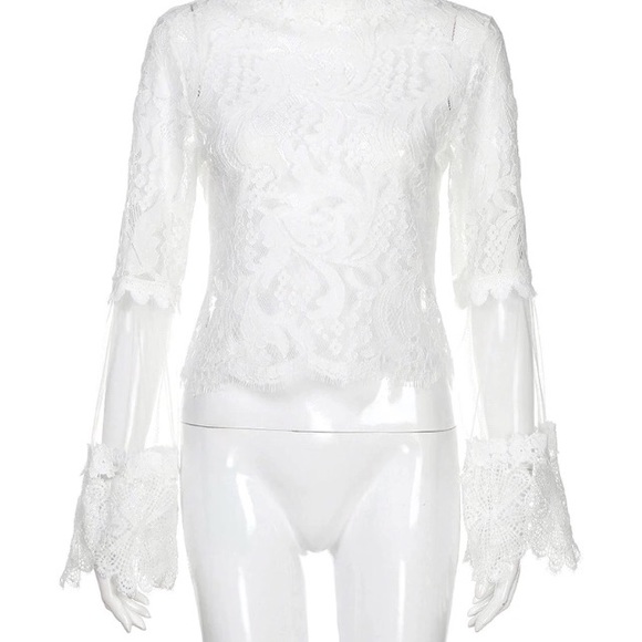 LACE CROP TOP SIZE XL/8 - Picture 5 of 10